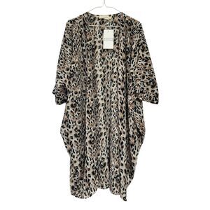 Ninexis Leopard Animal Print Short Sleeve Sheer Oversized Kimono Size M/L NWT